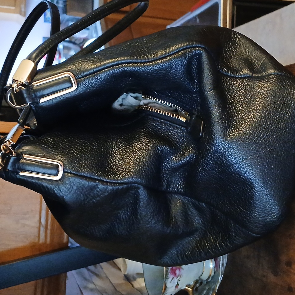 Coach Black Leather Women's Bag - Picture 3 of 16